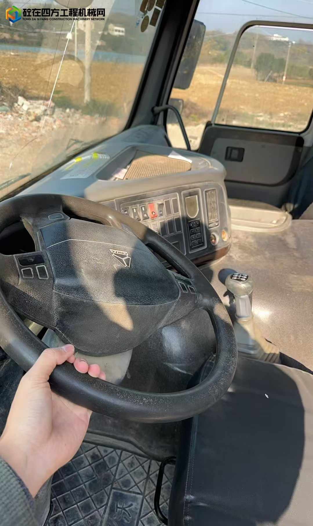 https://images.tongzsf.com/tong/truck_machine/20241216/1675fc43d11110.jpg