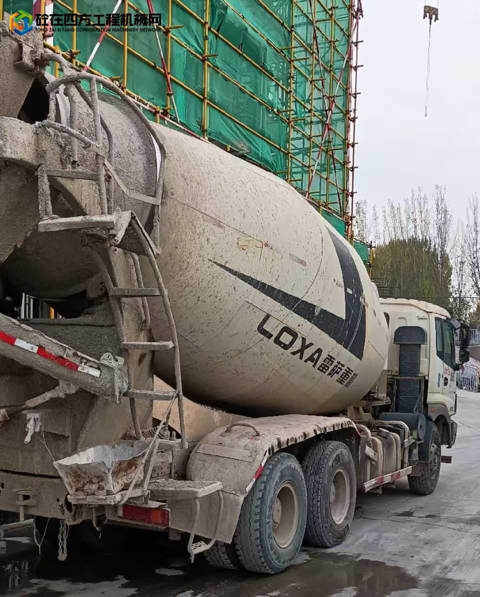 https://images.tongzsf.com/tong/truck_machine/20241217/16761410c9833c.jpg