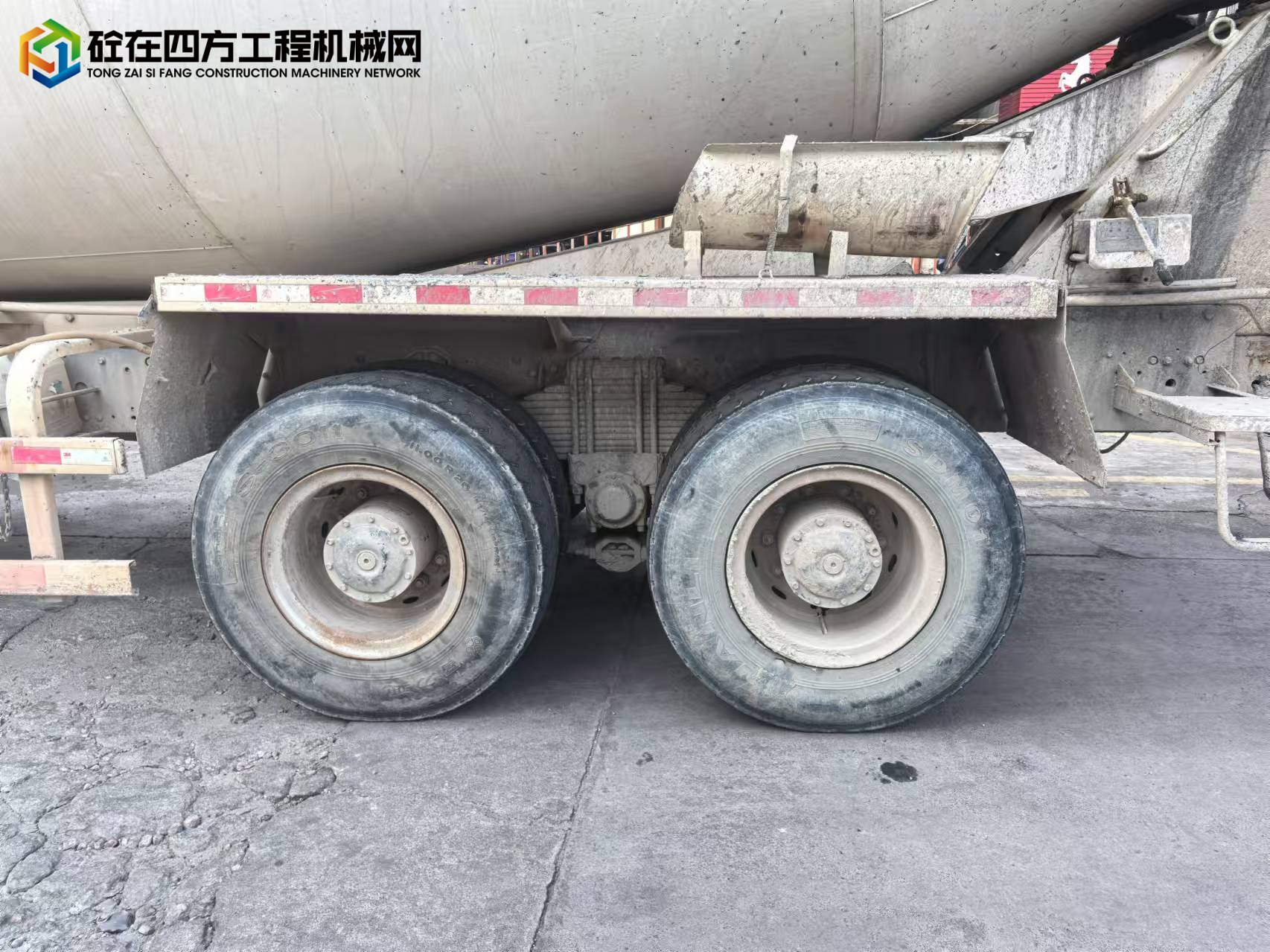 https://images.tongzsf.com/tong/truck_machine/20241219/16763d1cab551d.jpg