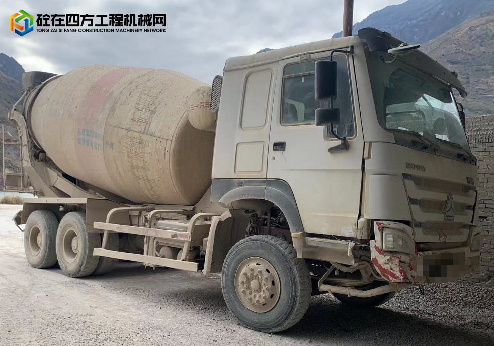 https://images.tongzsf.com/tong/truck_machine/20241223/16769197384a02.png