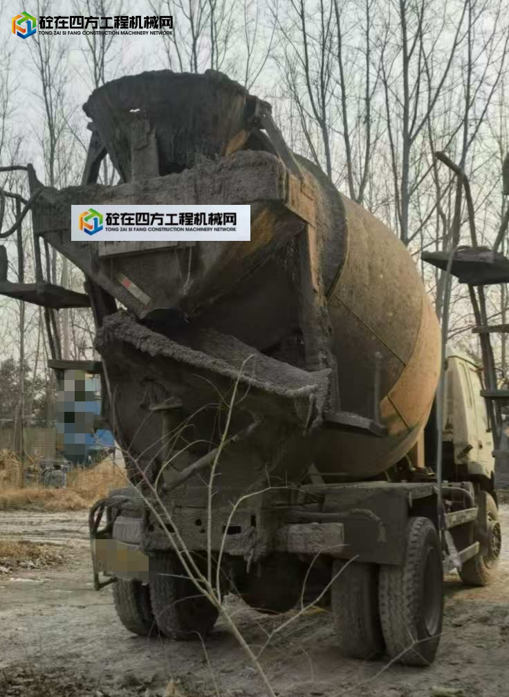 https://images.tongzsf.com/tong/truck_machine/20241225/1676b5fb4cbd54.jpg