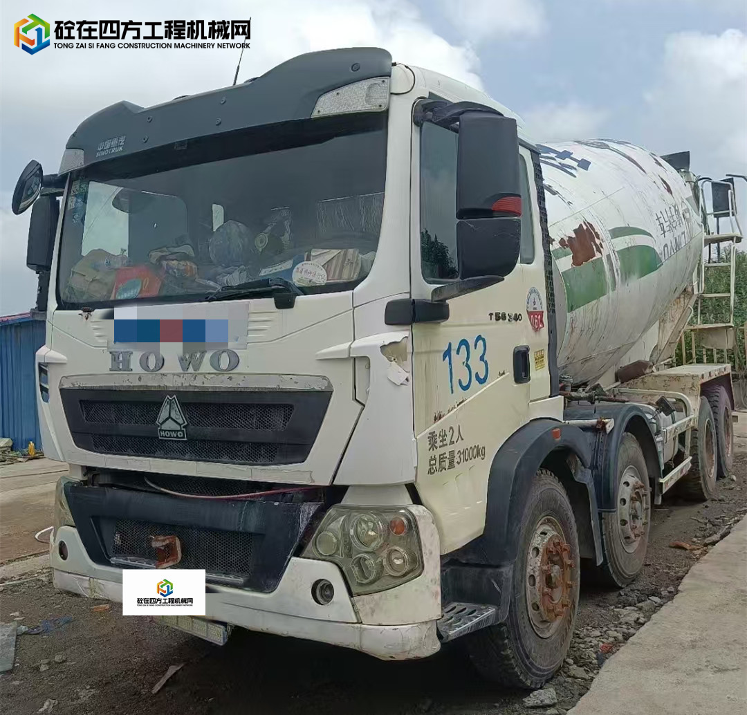 https://images.tongzsf.com/tong/truck_machine/20241225/1676b6cd98eeef.jpg