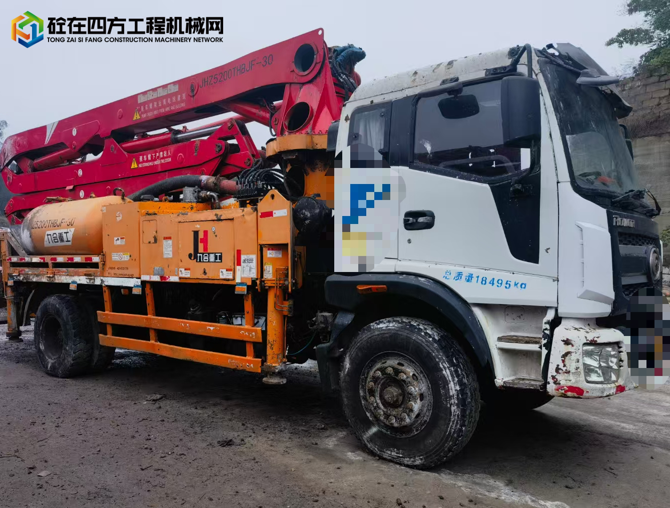 https://images.tongzsf.com/tong/truck_machine/20241225/1676c0d4feb3fd.jpg