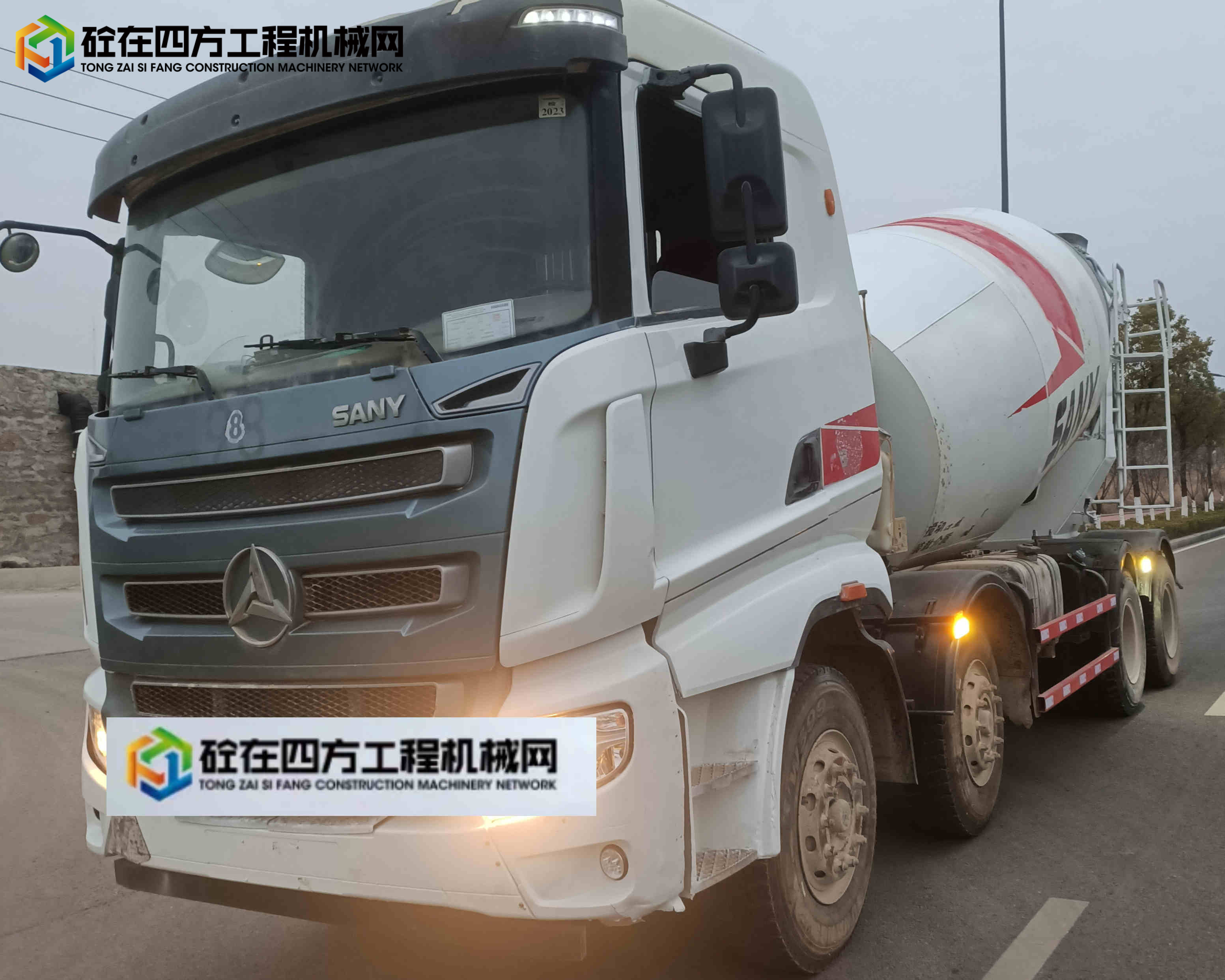 https://images.tongzsf.com/tong/truck_machine/20241226/1676cec2212706.jpg