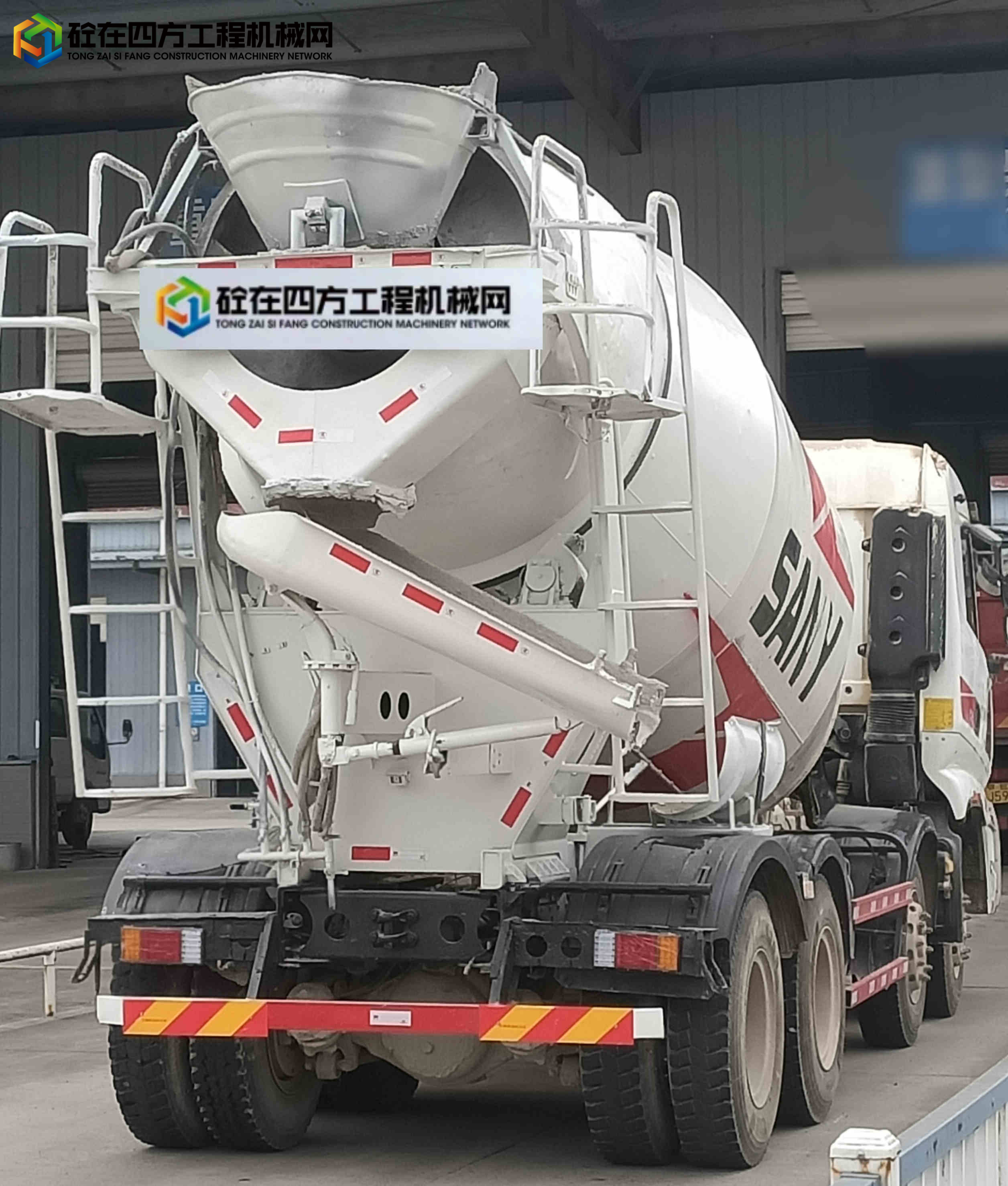 https://images.tongzsf.com/tong/truck_machine/20241226/1676cec679d056.jpg