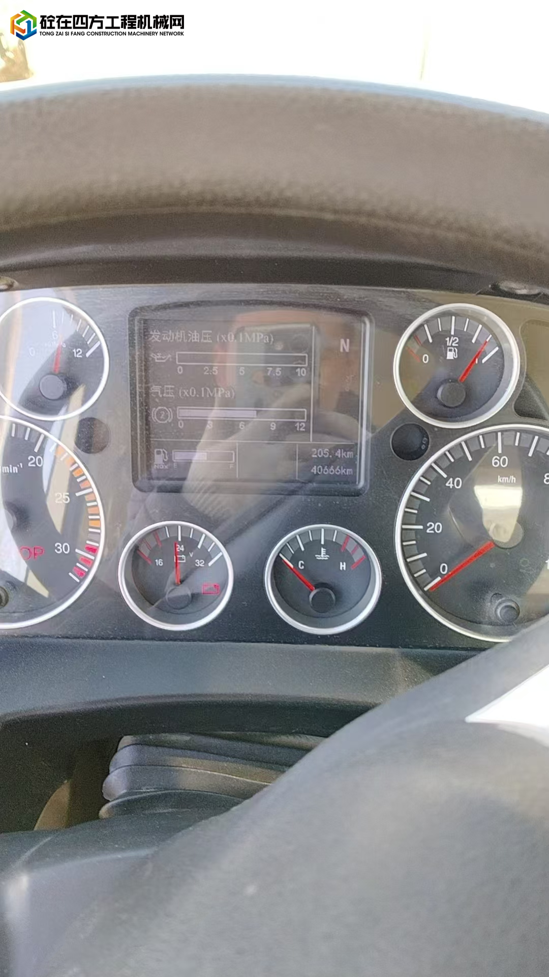 https://images.tongzsf.com/tong/truck_machine/20241227/1676e3f757ffcb.jpg