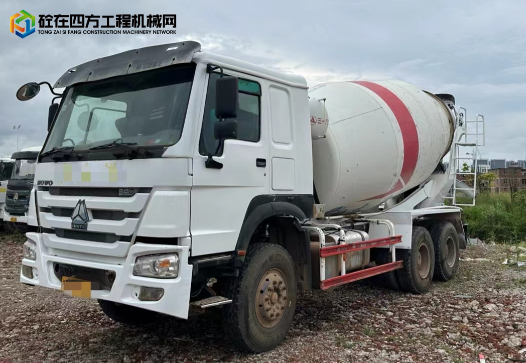 https://images.tongzsf.com/tong/truck_machine/20241230/16771ff4a5bf00.jpg