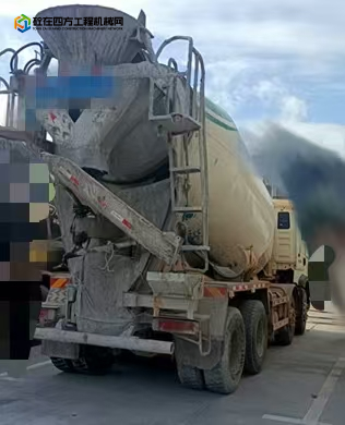 https://images.tongzsf.com/tong/truck_machine/20250103/167775e09d5f87.jpg