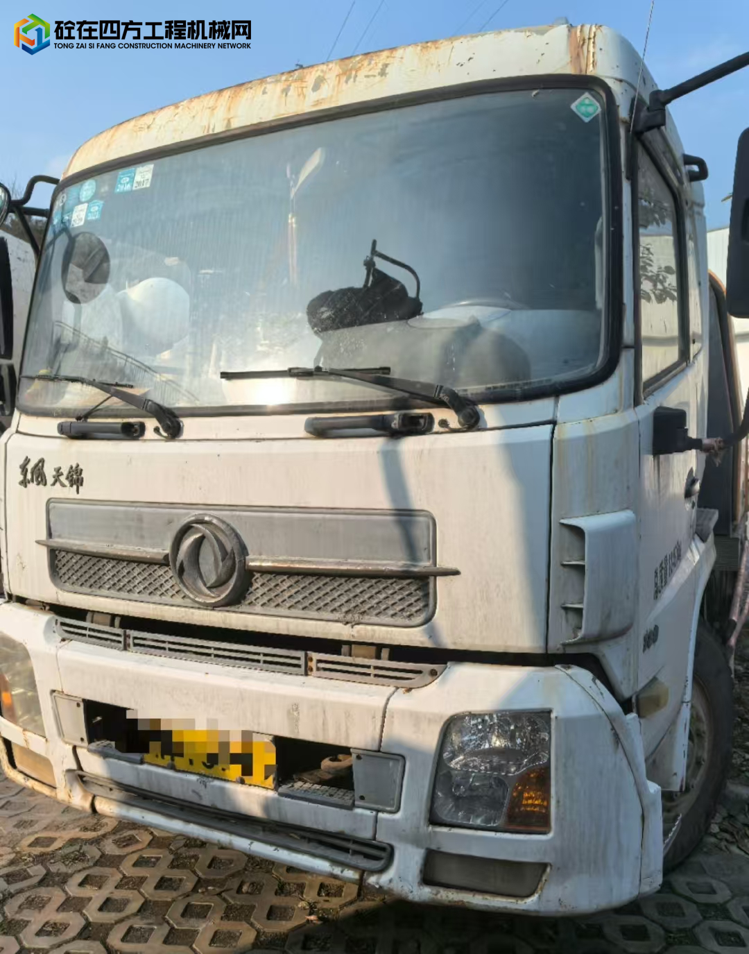 https://images.tongzsf.com/tong/truck_machine/20250103/167778dc765e59.jpg
