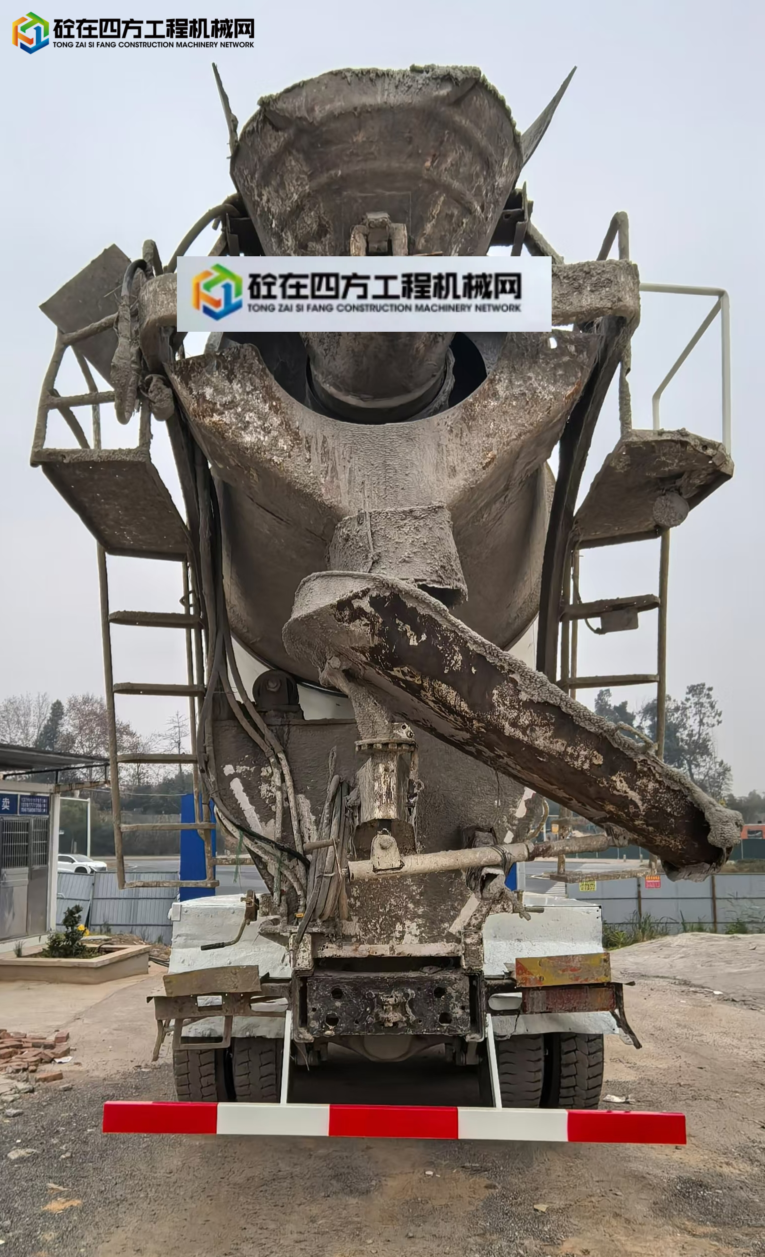 https://images.tongzsf.com/tong/truck_machine/20250103/16777e77727f90.jpg