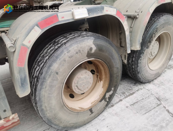 https://images.tongzsf.com/tong/truck_machine/20250106/1677b43cd3ea54.png