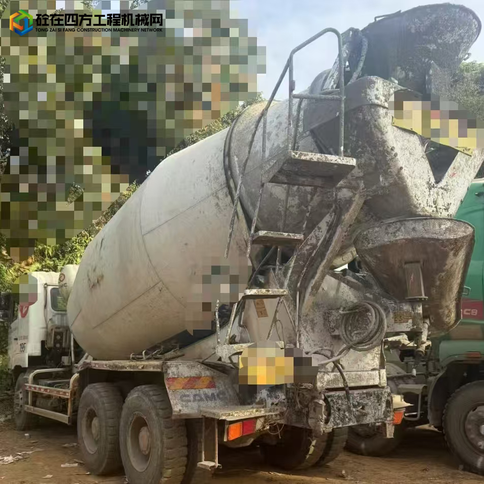 https://images.tongzsf.com/tong/truck_machine/20250106/1677b4f79a54c4.jpg