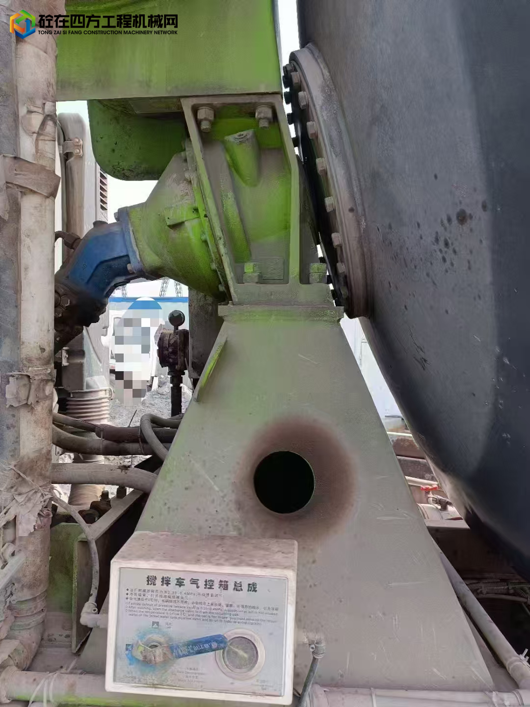 https://images.tongzsf.com/tong/truck_machine/20250108/1677e131e2b35d.jpg
