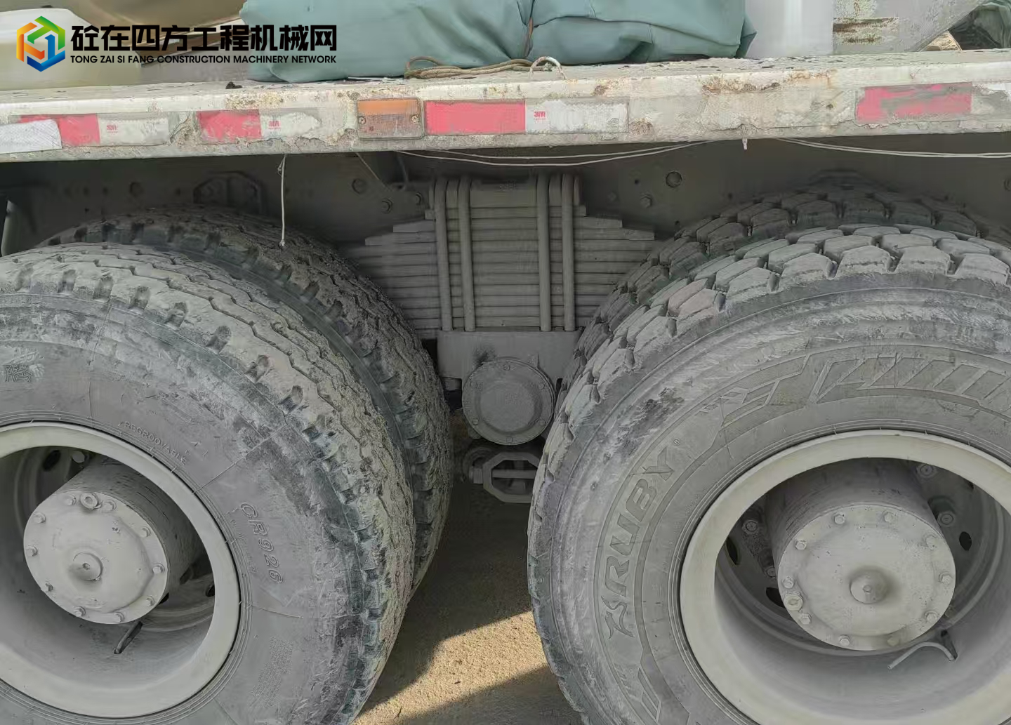 https://images.tongzsf.com/tong/truck_machine/20250108/1677e25549323e.jpg