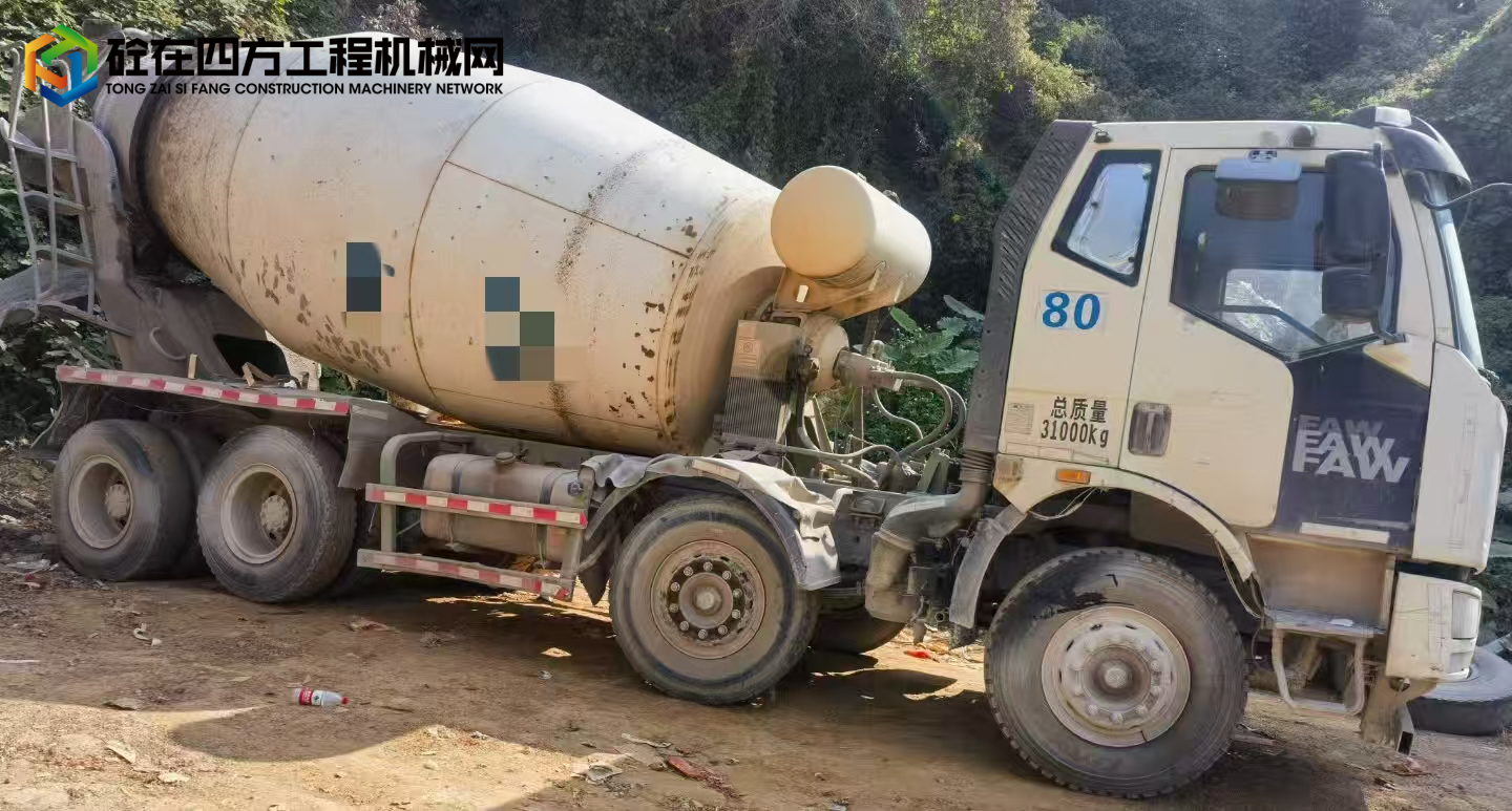 https://images.tongzsf.com/tong/truck_machine/20250109/1677f8ea122f6a.jpg