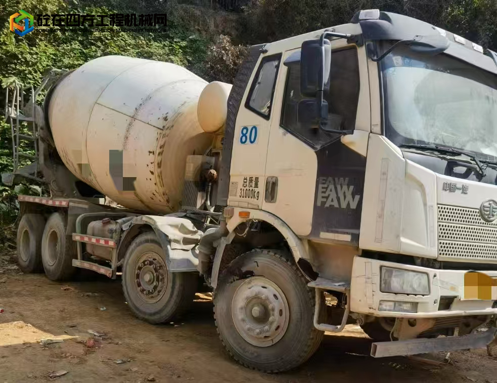 https://images.tongzsf.com/tong/truck_machine/20250109/1677f8ea38958b.jpg