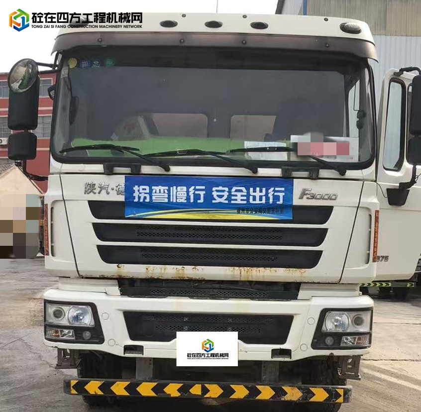 https://images.tongzsf.com/tong/truck_machine/20250110/16780d43cbaf78.jpg