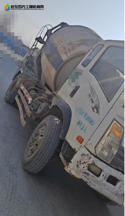 https://images.tongzsf.com/tong/truck_machine/20250113/167847f08dbab1.png