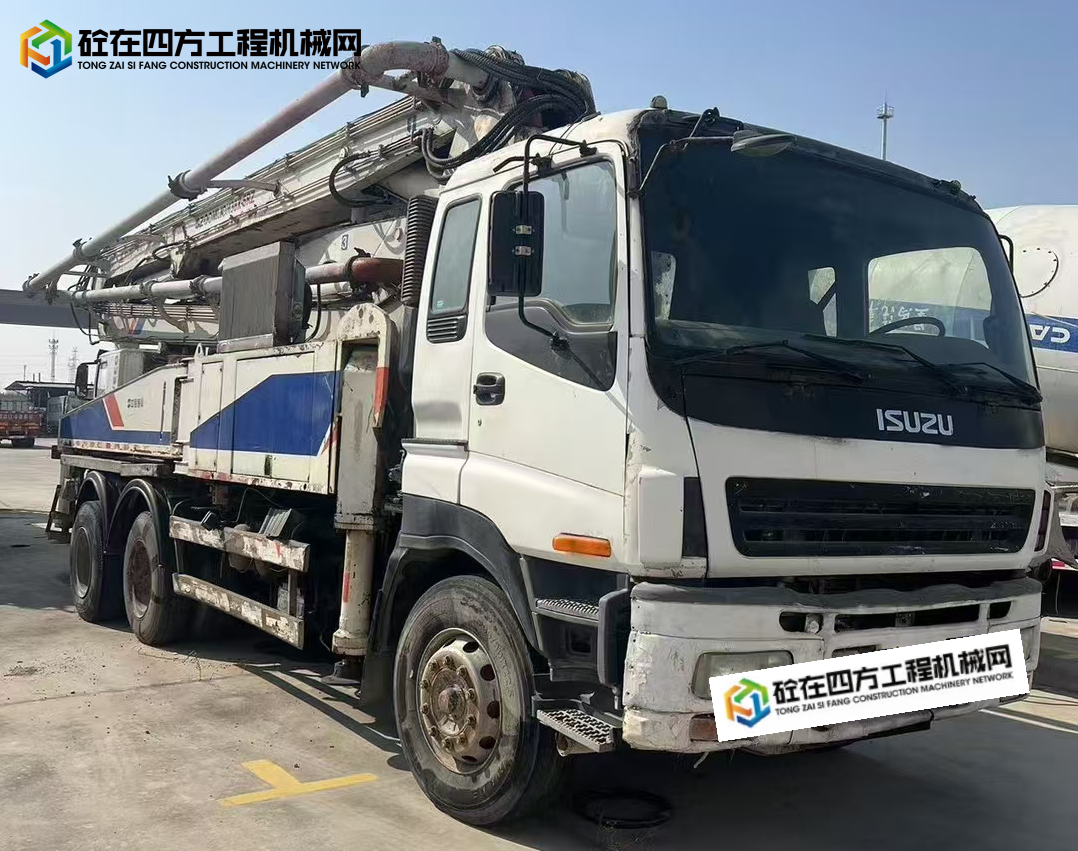 https://images.tongzsf.com/tong/truck_machine/20250113/167848f41d3eca.jpg