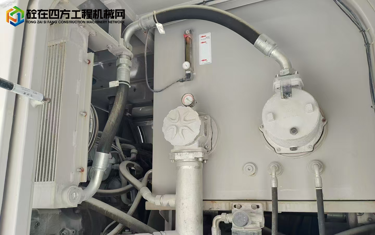 https://images.tongzsf.com/tong/truck_machine/20250116/16788988813d7a.jpg