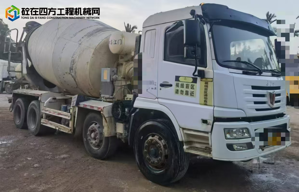 https://images.tongzsf.com/tong/truck_machine/20250120/1678e153fb49bb.jpg