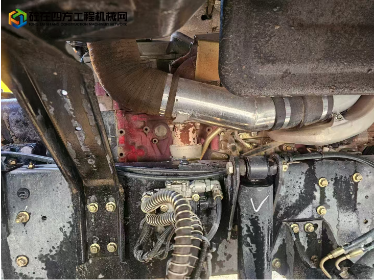 https://images.tongzsf.com/tong/truck_machine/20250121/1678f055f7e5c2.png
