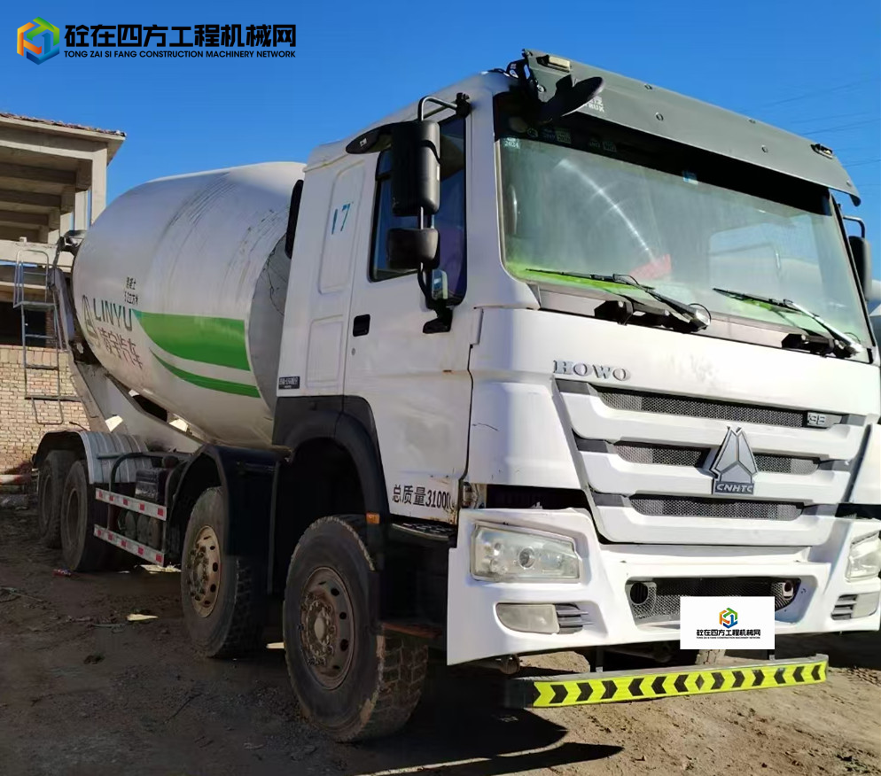 https://images.tongzsf.com/tong/truck_machine/20250121/1678f10d8b4ef0.jpg