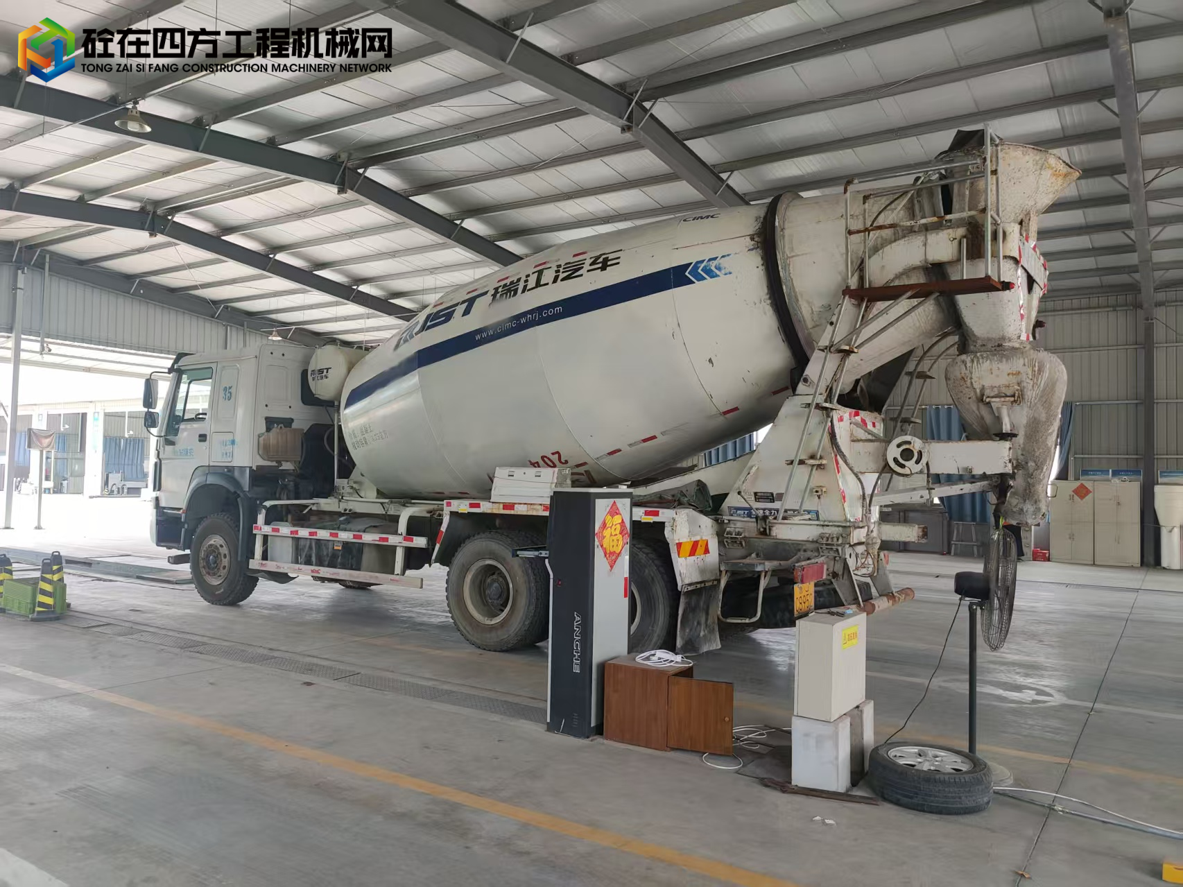 https://images.tongzsf.com/tong/truck_machine/20250206/167a4304c0de65.jpg