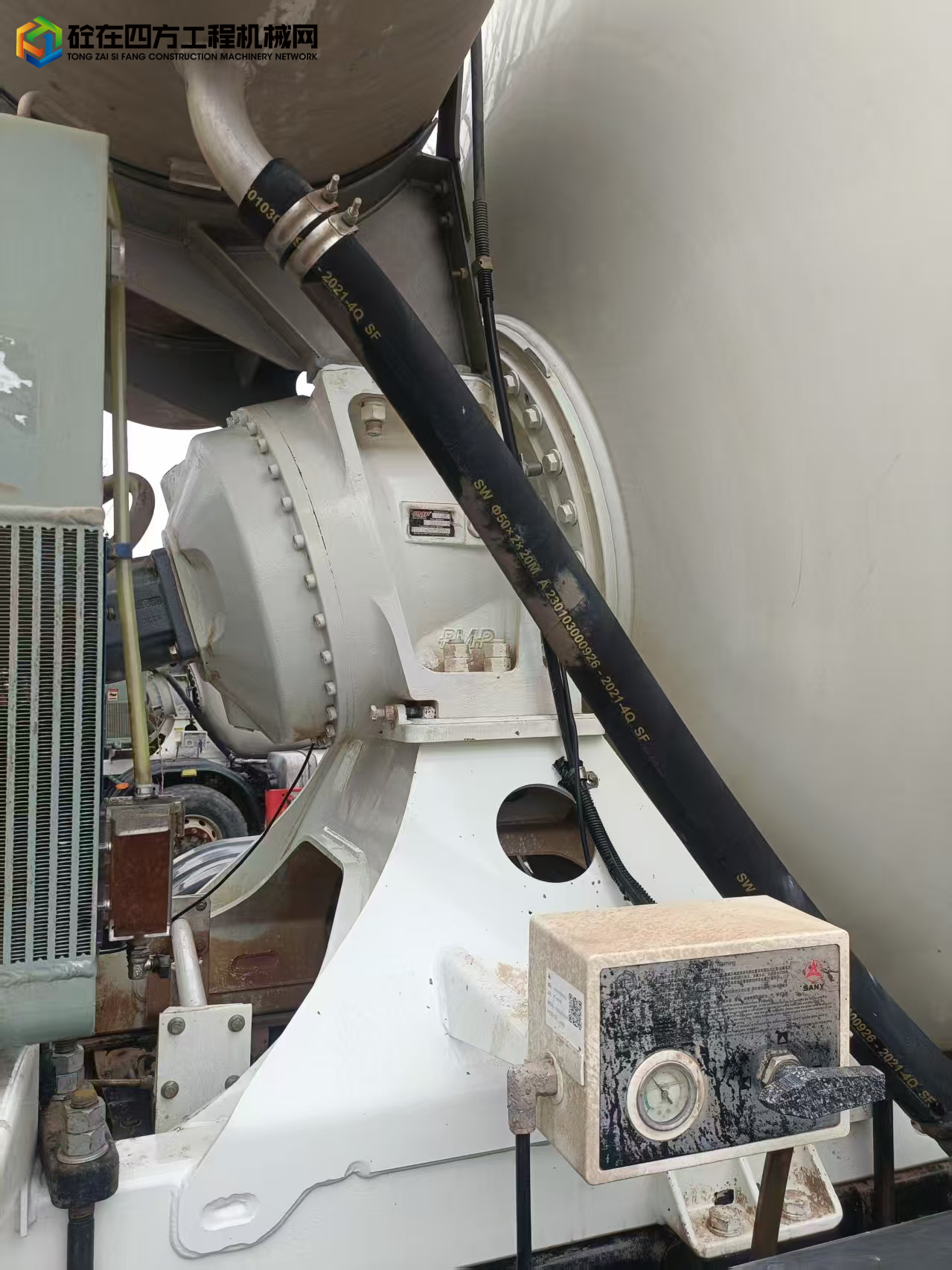 https://images.tongzsf.com/tong/truck_machine/20250208/167a6e6b7e43e8.jpg