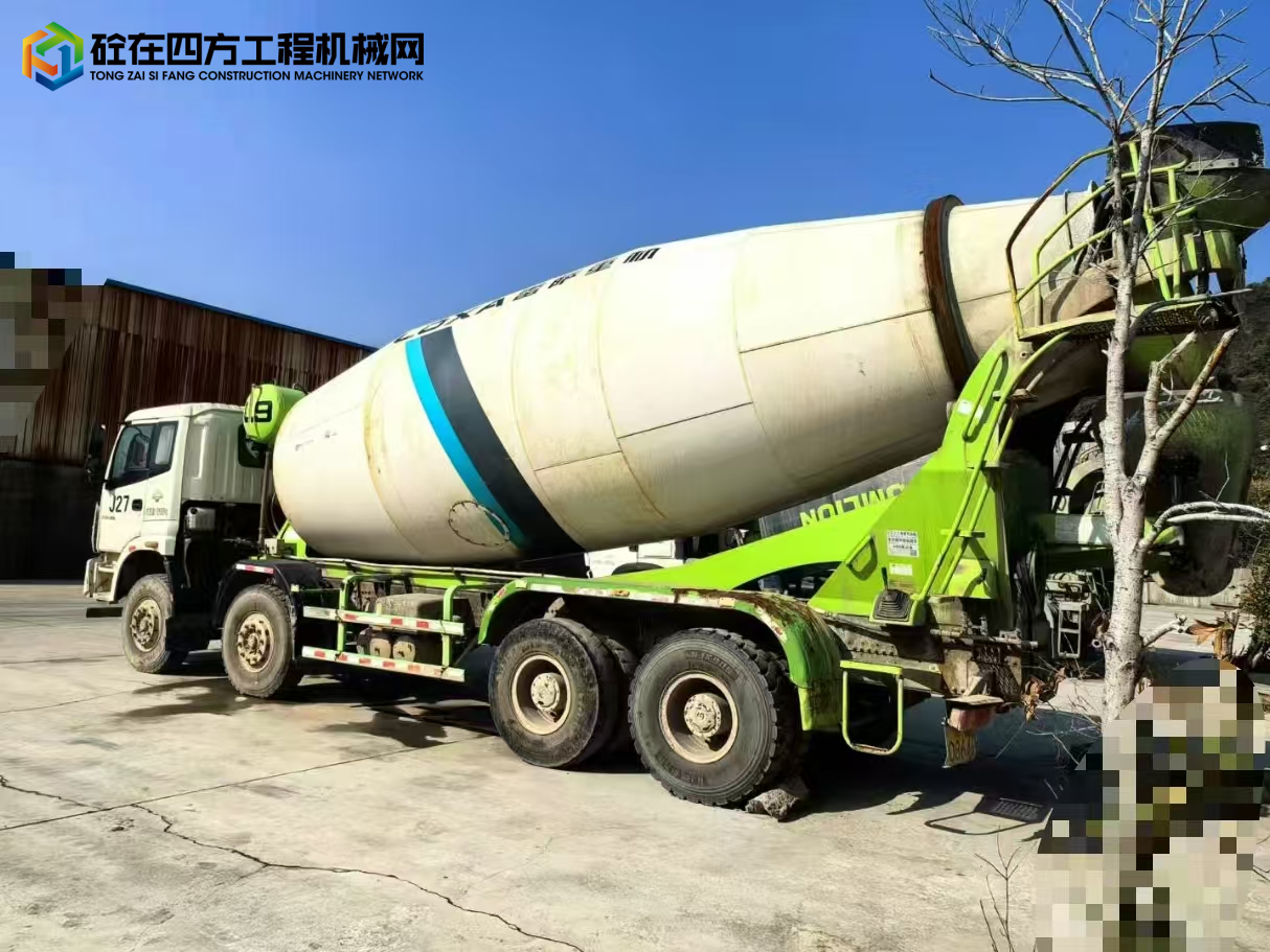 https://images.tongzsf.com/tong/truck_machine/20250208/167a6ef0c7da40.jpg