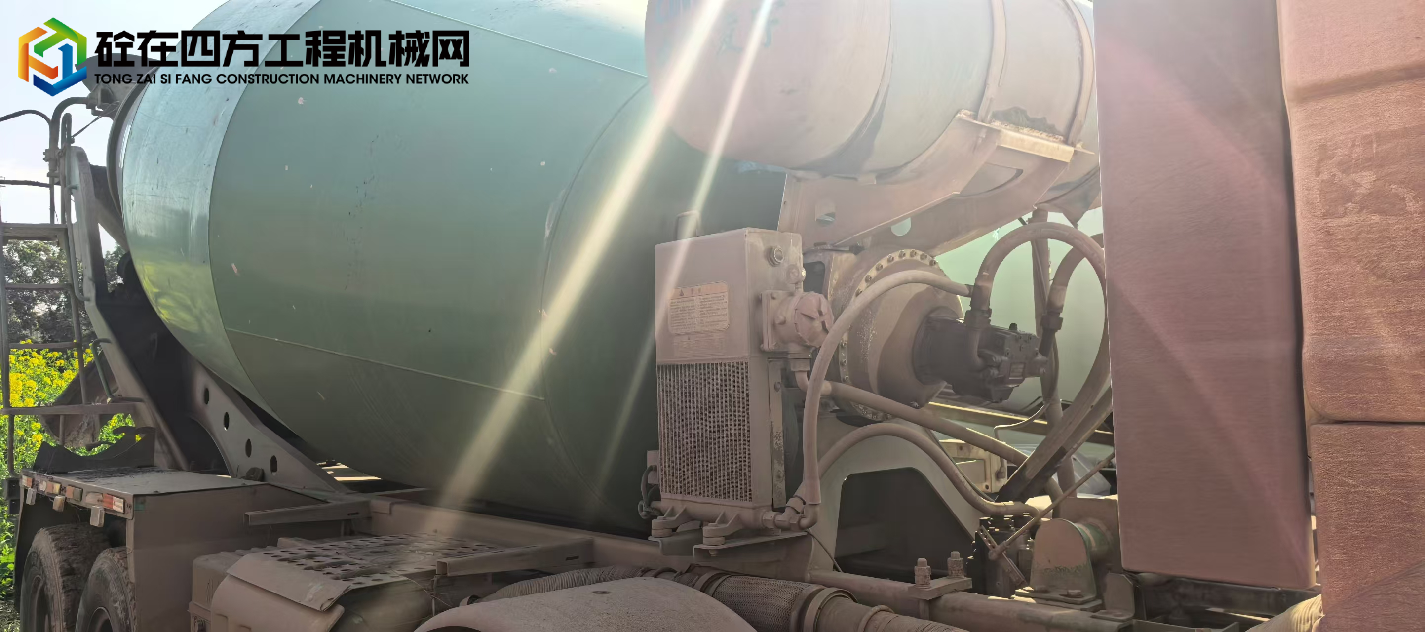 https://images.tongzsf.com/tong/truck_machine/20250225/167bd69d1eb6a0.jpg