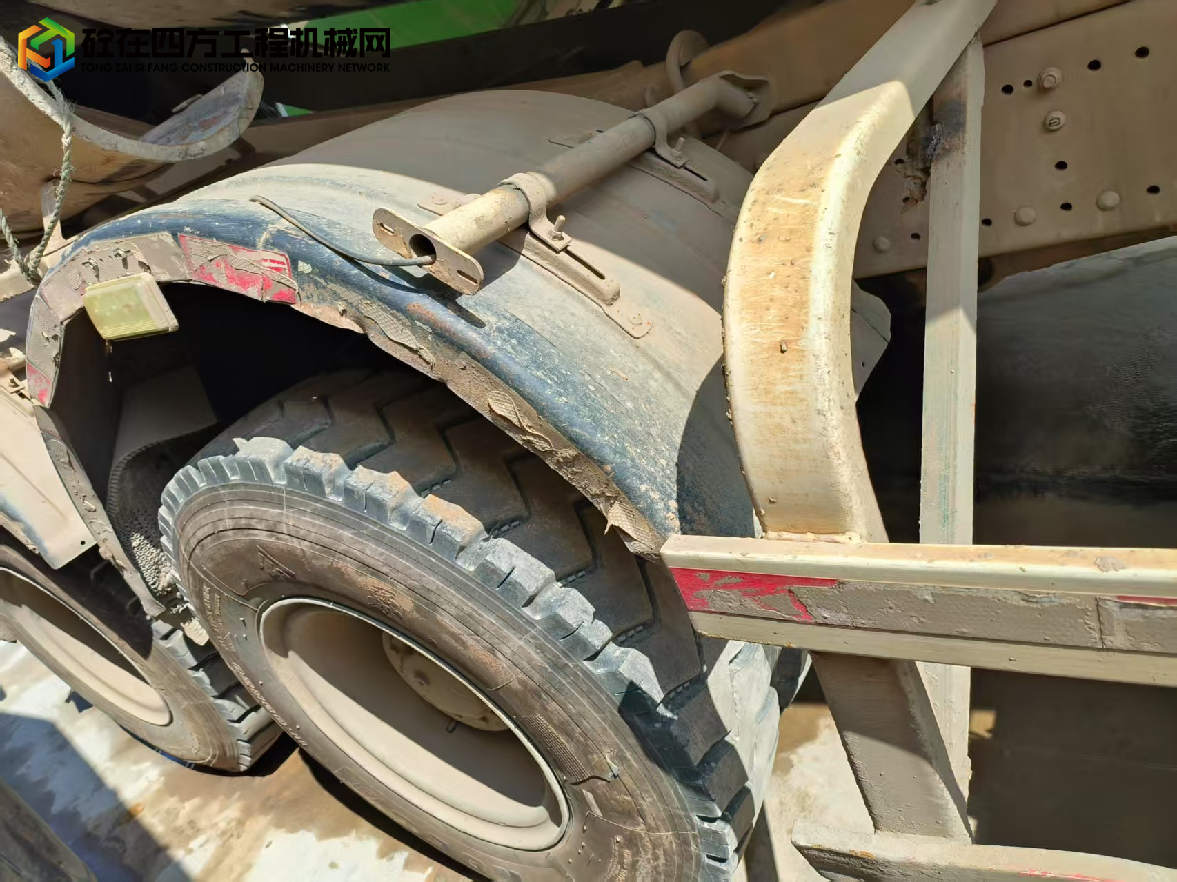 https://images.tongzsf.com/tong/truck_machine/20250227/167bffbdfcf736.jpg