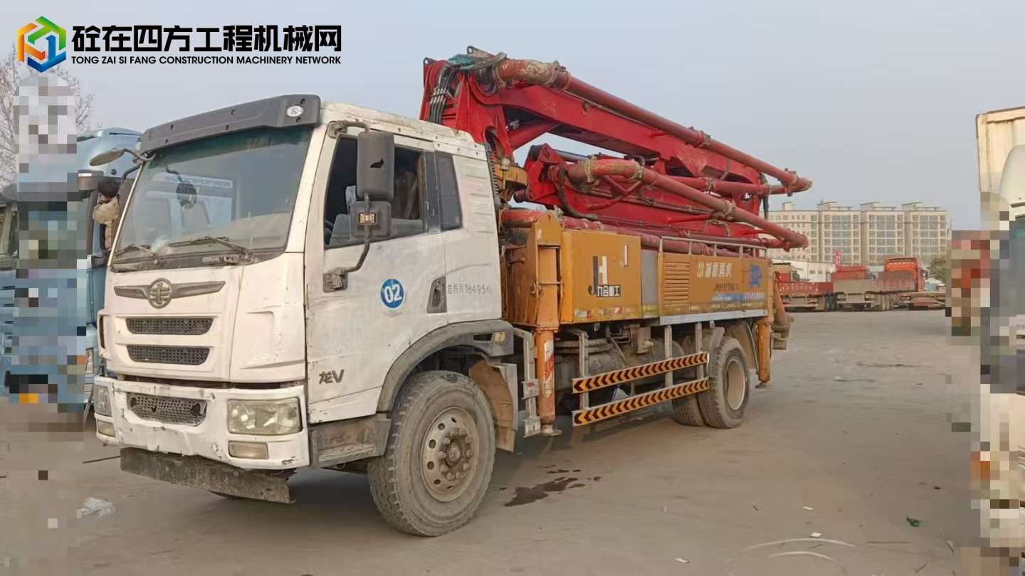 https://images.tongzsf.com/tong/truck_machine/20250306/167c8fd08d4a9a.jpg