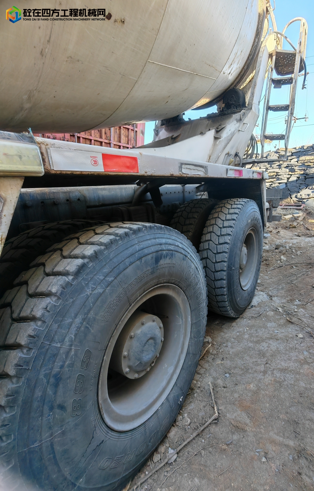 https://images.tongzsf.com/tong/truck_machine/20250306/167c91130efc27.jpg
