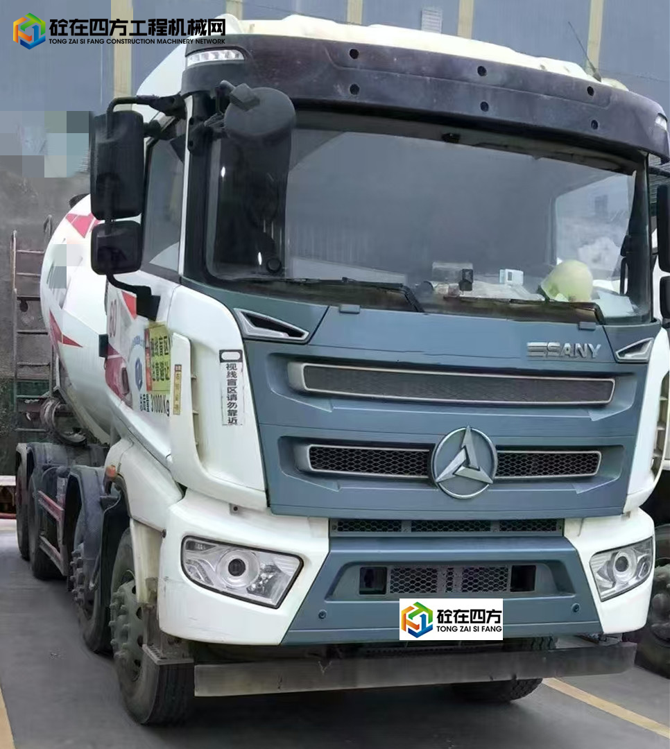 https://images.tongzsf.com/tong/truck_machine/20250312/167d0dd05f118b.jpg