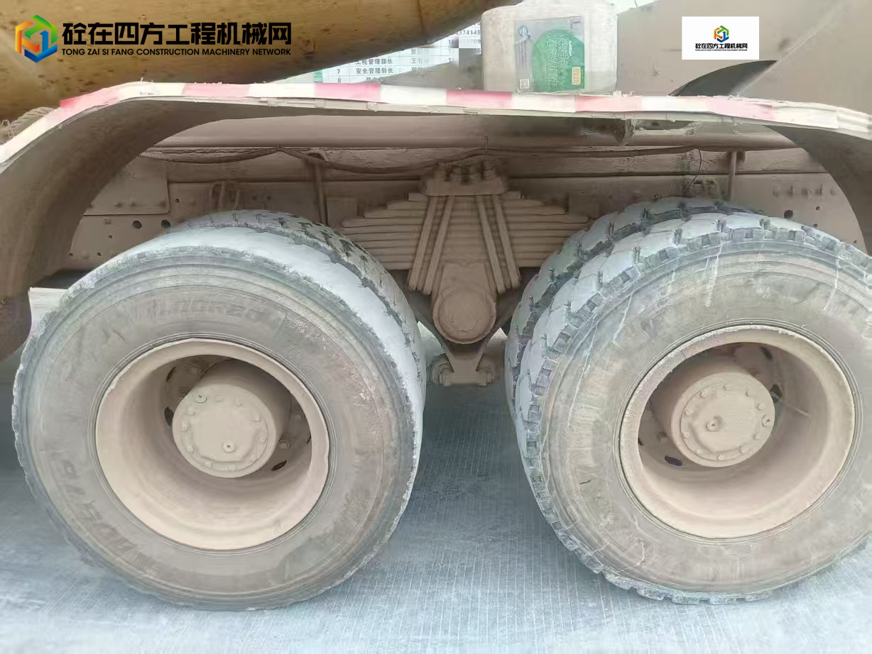 https://images.tongzsf.com/tong/truck_machine/20250313/167d29eb500e75.jpg