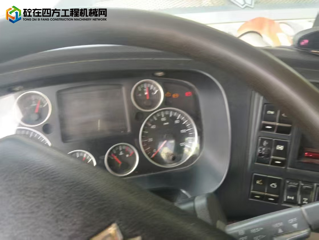 https://images.tongzsf.com/tong/truck_machine/20250313/167d29ebf7358e.jpg