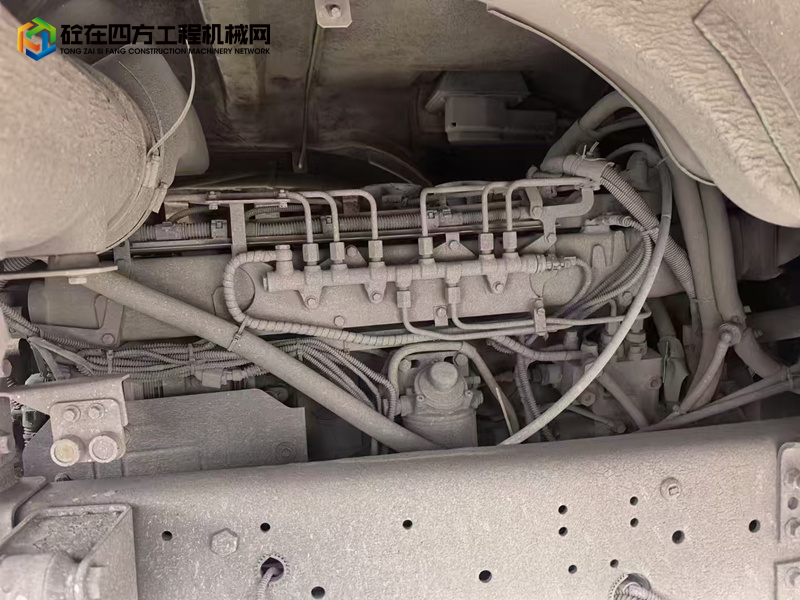 https://images.tongzsf.com/tong/truck_machine/20250314/167d3f124de5f6.jpg