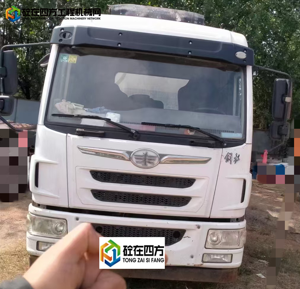 https://images.tongzsf.com/tong/truck_machine/20250317/167d794ae1c6ed.jpg