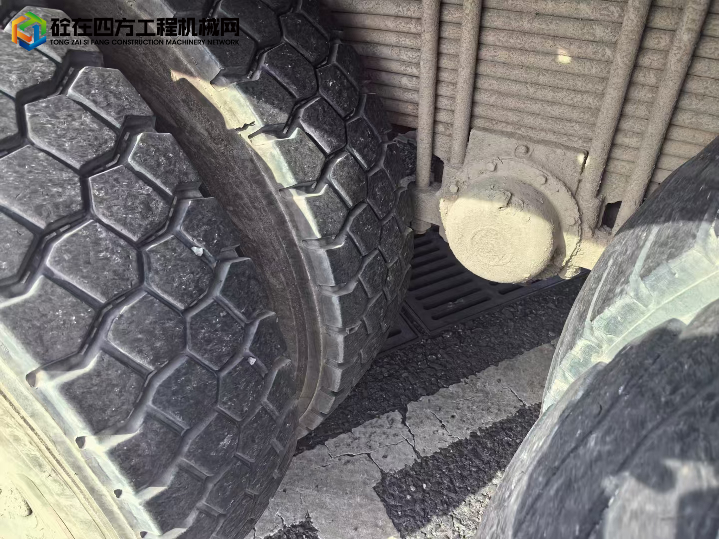 https://images.tongzsf.com/tong/truck_machine/20250319/167dab6ad2e9ba.jpg