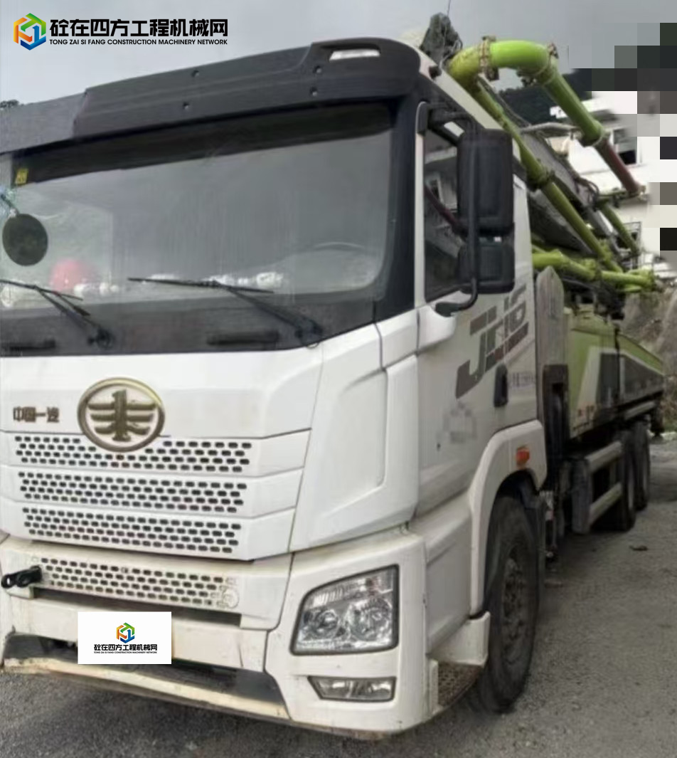 https://images.tongzsf.com/tong/truck_machine/20250321/167dcc29ba2d44.jpg