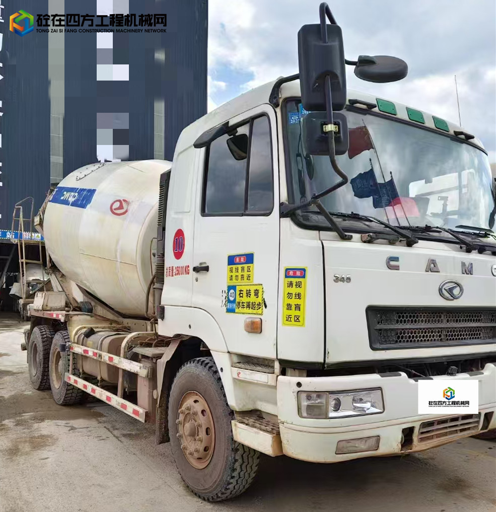 https://images.tongzsf.com/tong/truck_machine/20250321/167dd04d1d3365.jpg