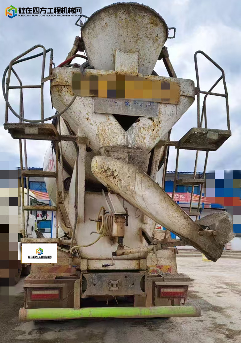 https://images.tongzsf.com/tong/truck_machine/20250321/167dd04dd66f26.jpg