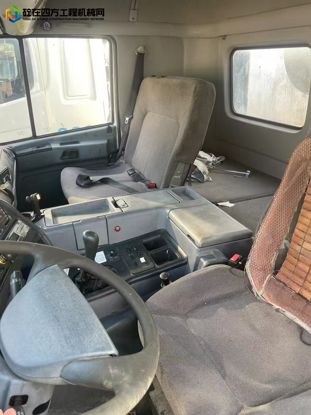 https://images.tongzsf.com/tong/truck_machine/20250321/167dd6a11dd88c.jpg
