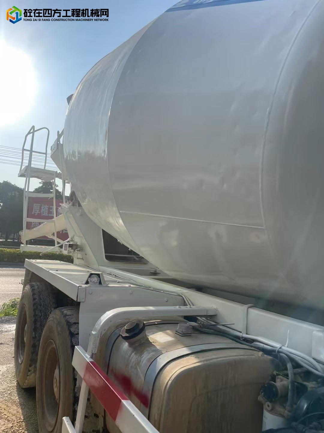 https://images.tongzsf.com/tong/truck_machine/20250321/167dd6a154b2d1.jpg