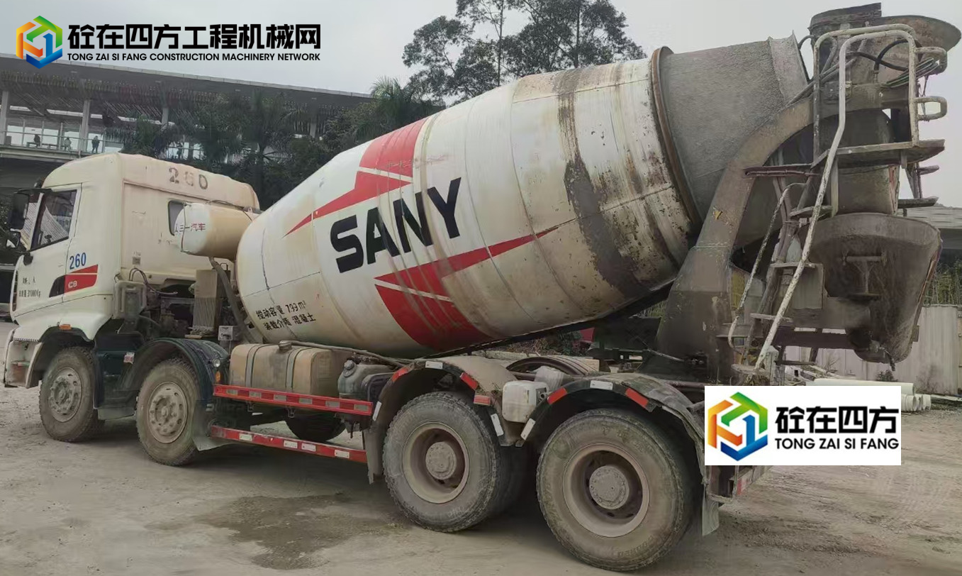 https://images.tongzsf.com/tong/truck_machine/20250328/167e5f8c7294a7.jpg