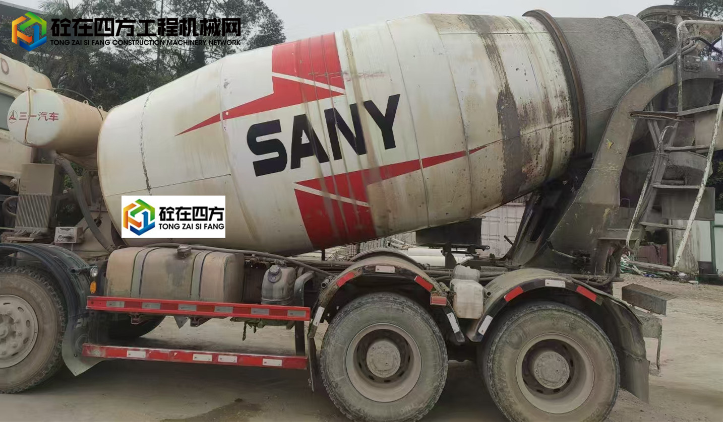 https://images.tongzsf.com/tong/truck_machine/20250328/167e5f8d6d2b4c.jpg