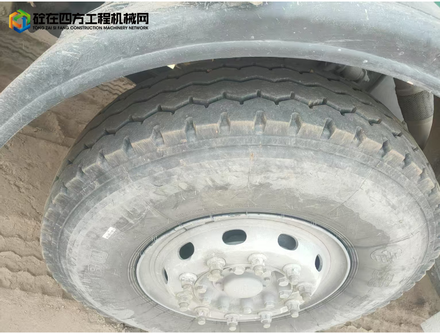 https://images.tongzsf.com/tong/truck_machine/20250328/167e6093fd347f.png