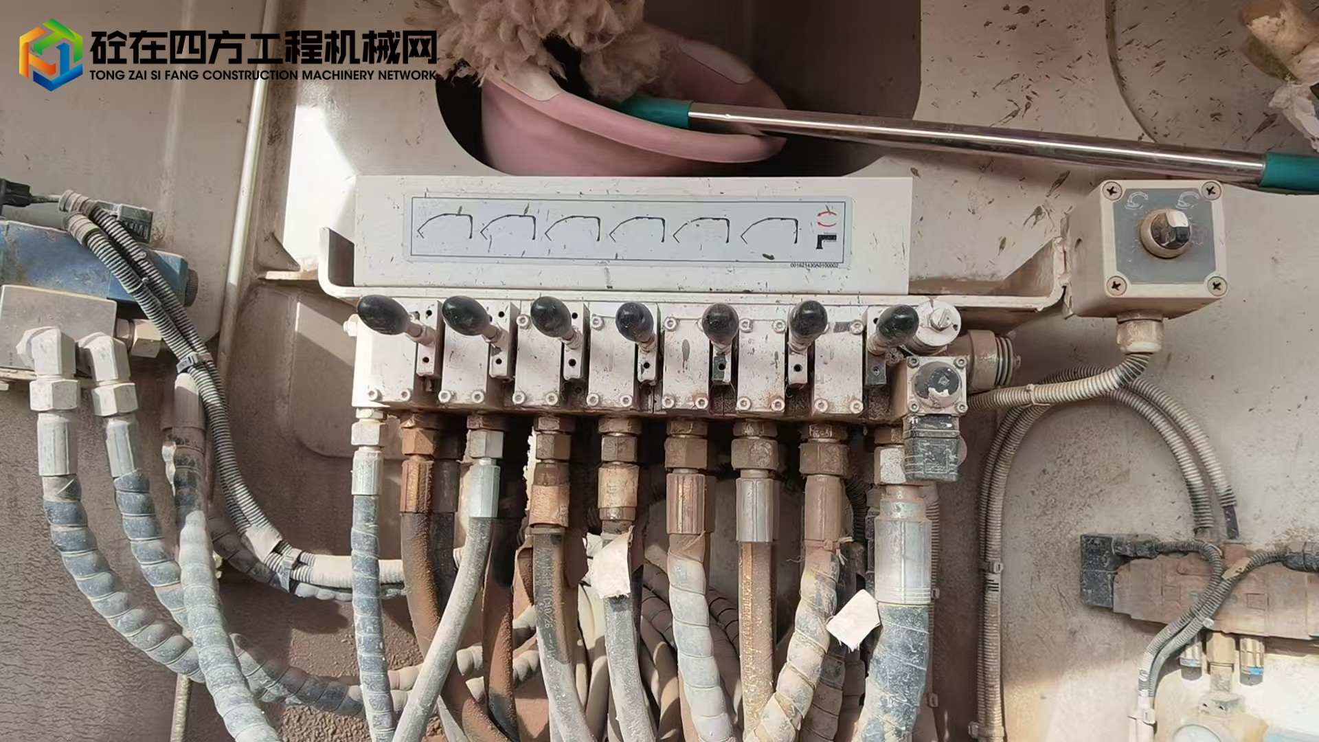 https://images.tongzsf.com/tong/truck_machine/20250401/167eb3c1dac0a8.jpg