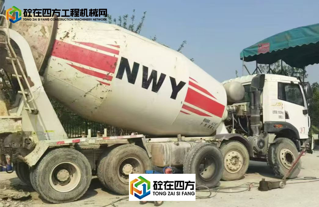 https://images.tongzsf.com/tong/truck_machine/20250401/167eb4afbb6ac5.jpg